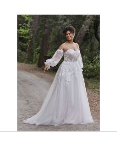 Vestido Estilo a Tul con Encaje