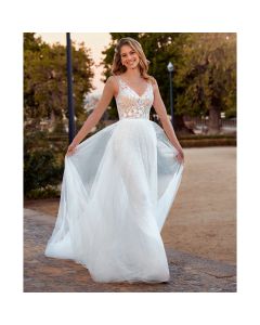 Vestido Estilo Sirena con SOBREFALDA