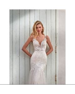 Vestido Estilo Sirena Encaje