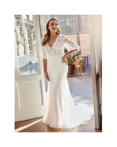 Vestido Estilo Sirena Tul y Encaje