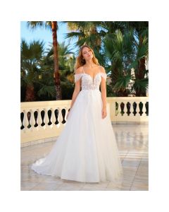 Vestido Estilo Princesa TUL, Encaje y Pedrería