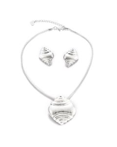JGO. Collar y Aretes